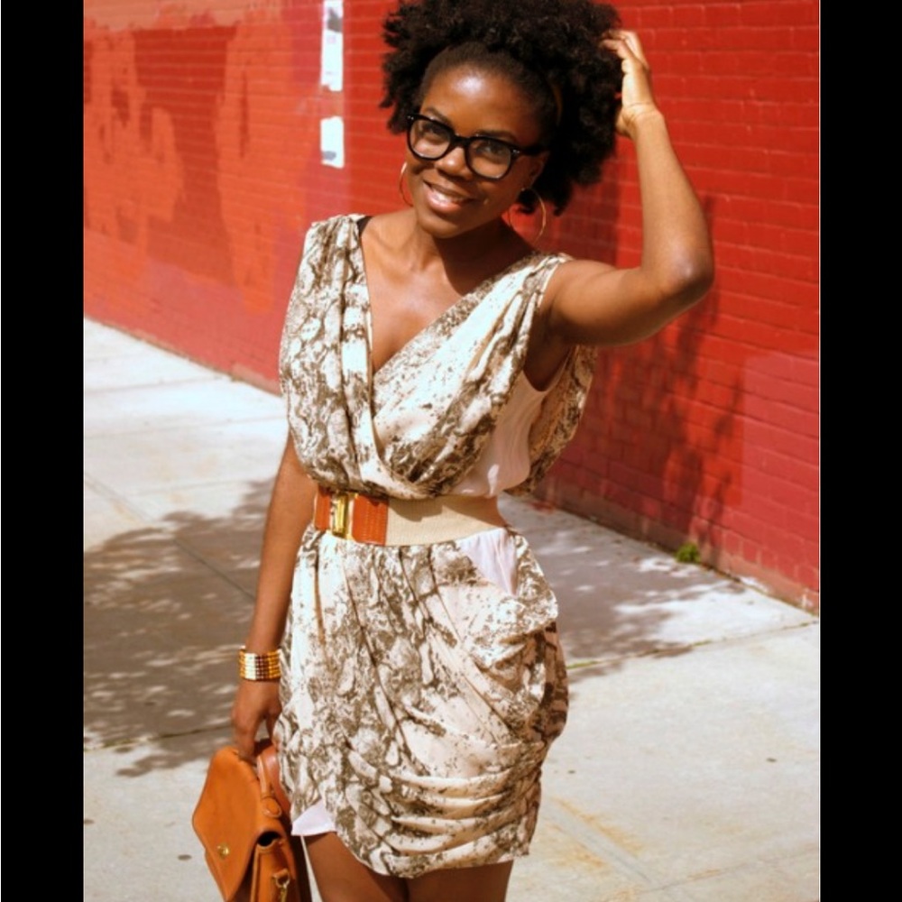 H&M Animal Print Chiffron V-Neck Dress with Elastic Tie Dress, Size 2